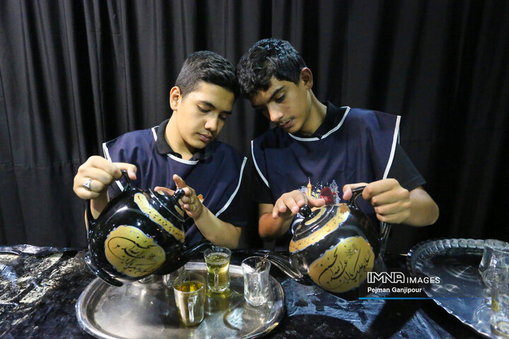 عزاداری شب پنجم محرم در هیئت رهپویان وصال