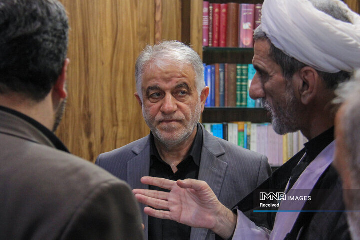 دیدار اعضای شورای اسلامی شهر با رئیس کل دادگستری اصفهان