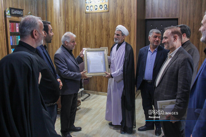 دیدار اعضای شورای اسلامی شهر با رئیس کل دادگستری اصفهان