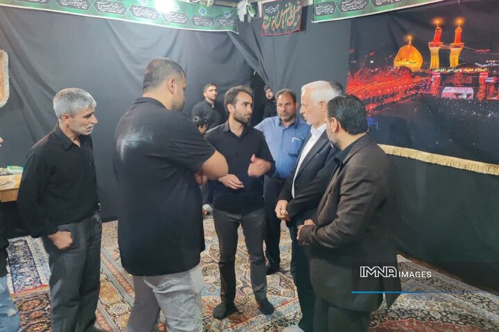 شهردار اصفهان از کانون‌های هیئت‌های مذهبی منطقه ۷ بازدید کرد