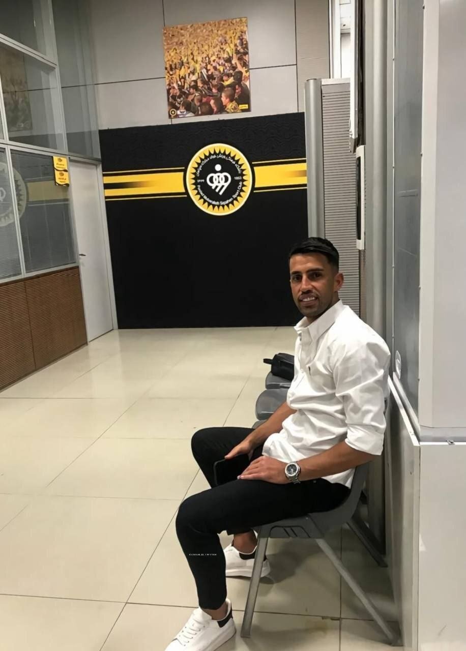 سپاهان امروز از خرید شبانه خود رونمایی میکند؟ + عکس