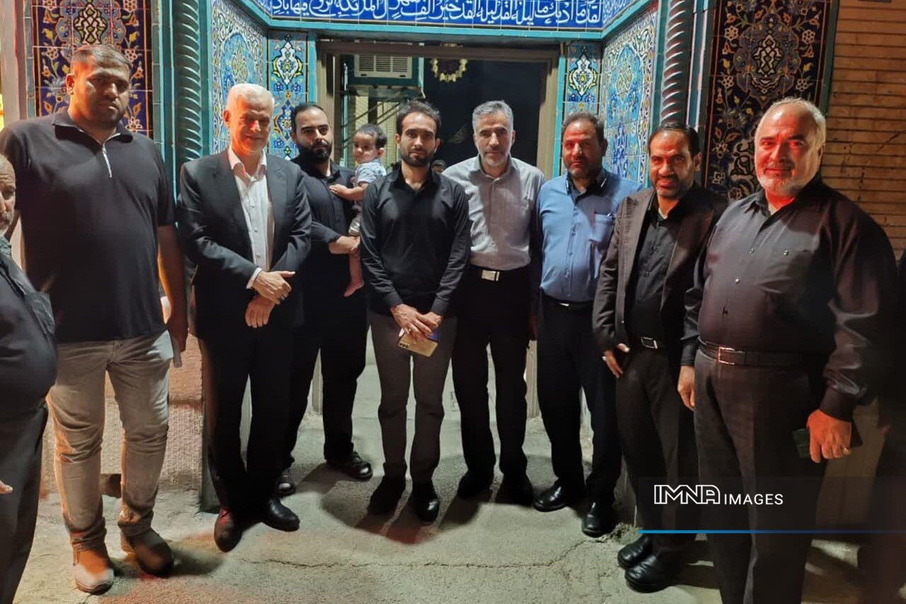 شهردار اصفهان از کانون‌های هیئت‌های مذهبی منطقه ۷ بازدید کرد