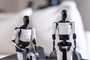 ربات‌های انسان‌نمای تسلا آماده خدمت به انسان‌ها
