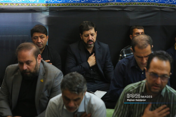 عزاداری دهه اول محرم در شهرداری مرکزی اصفهان