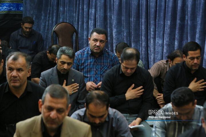 عزاداری دهه اول محرم در شهرداری مرکزی اصفهان