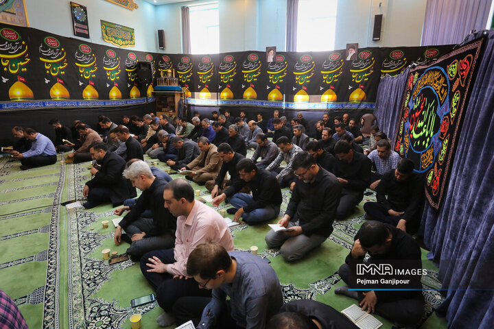 عزاداری دهه اول محرم در شهرداری مرکزی اصفهان