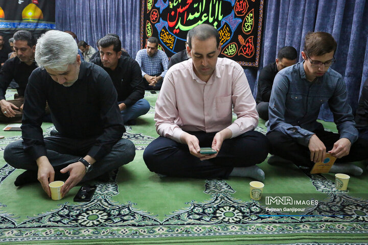 عزاداری دهه اول محرم در شهرداری مرکزی اصفهان