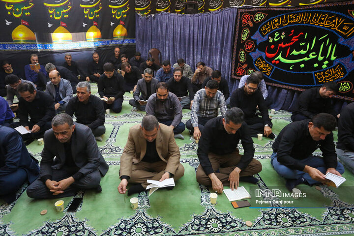 عزاداری دهه اول محرم در شهرداری مرکزی اصفهان