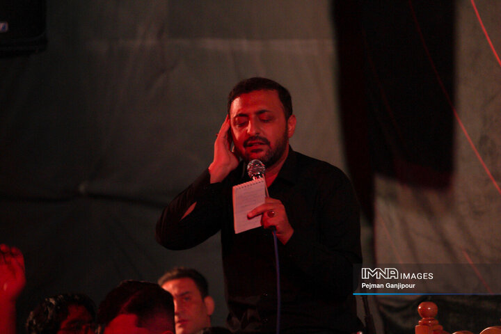 عزاداری شب ششم محرم در هیئت انصارالمهدی(عج)