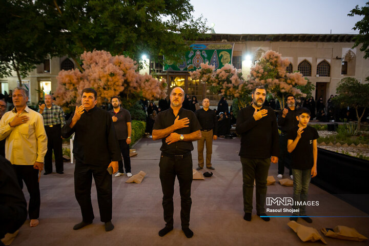 روضه امام حسین(ع) در خانه تاریخی شیخ الاسلام