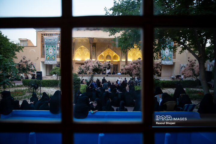 روضه امام حسین(ع) در خانه تاریخی شیخ الاسلام