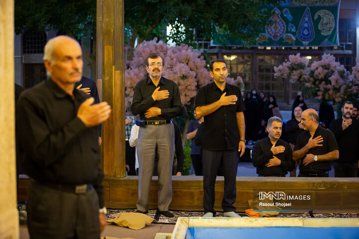 روضه امام حسین(ع) در خانه تاریخی شیخ الاسلام