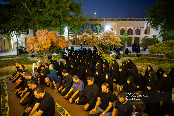 روضه امام حسین(ع) در خانه تاریخی شیخ الاسلام