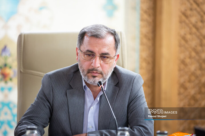 نشست هم اندیشی اعضای شورای اسلامی استان و رؤسای شوراهای شهرستان‌های استان اصفهان