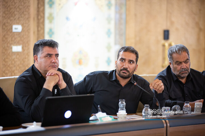 نشست هم اندیشی اعضای شورای اسلامی استان و رؤسای شوراهای شهرستان‌های استان اصفهان