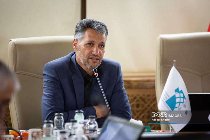 نشست هم اندیشی اعضای شورای اسلامی استان و رؤسای شوراهای شهرستان‌های استان اصفهان