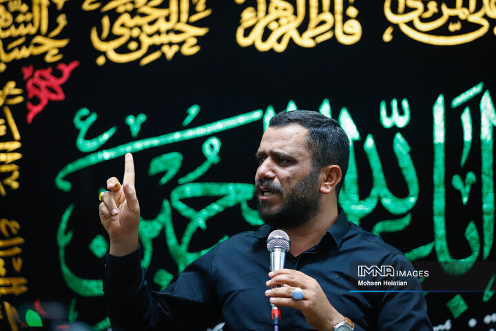 ویژه برنامه «ایران حسین» در پایانه مسافربری کاوه