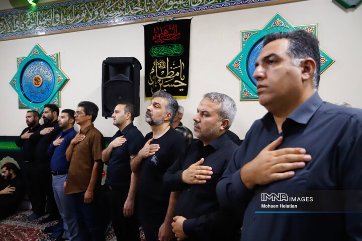 ویژه برنامه «ایران حسین» در پایانه مسافربری کاوه