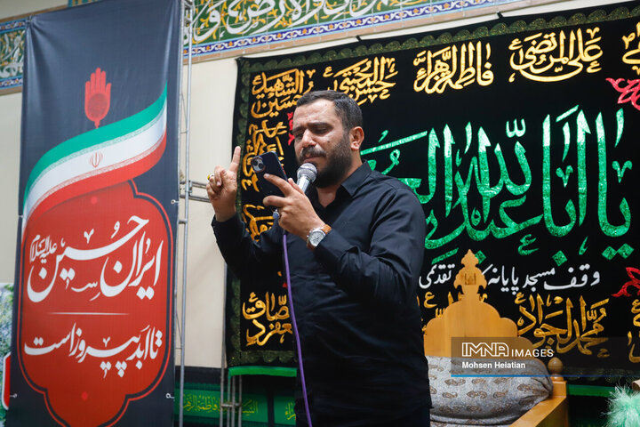 ویژه برنامه «ایران حسین» در پایانه مسافربری کاوه