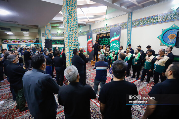 ویژه برنامه «ایران حسین» در پایانه مسافربری کاوه