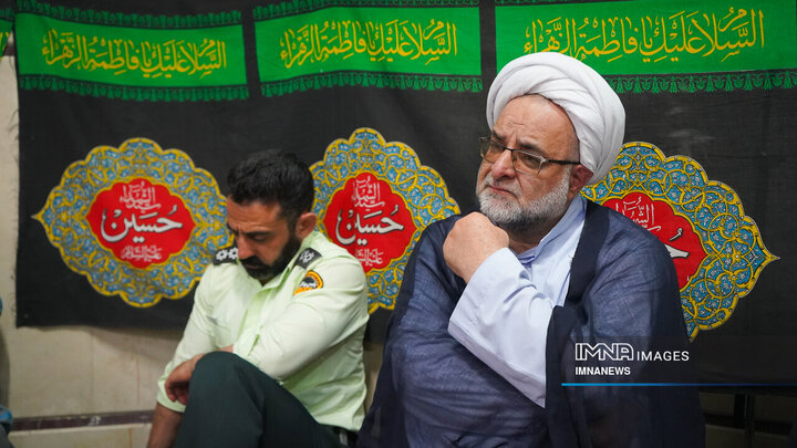 ویژه برنامه «ایران حسین» در پایانه مسافربری کاوه