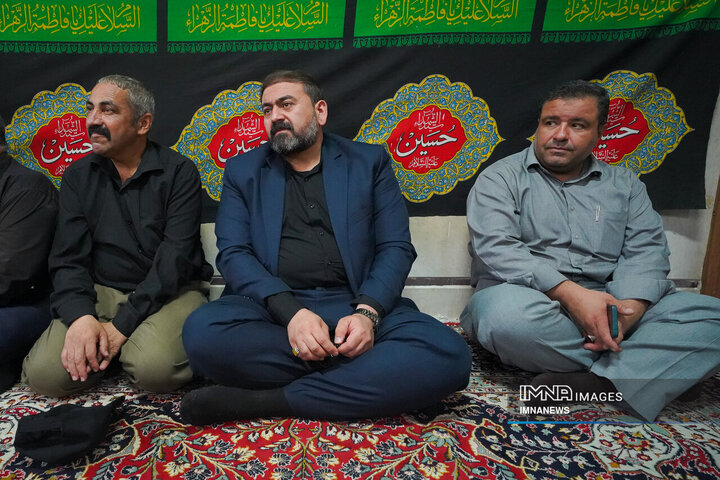 ویژه برنامه «ایران حسین» در پایانه مسافربری کاوه