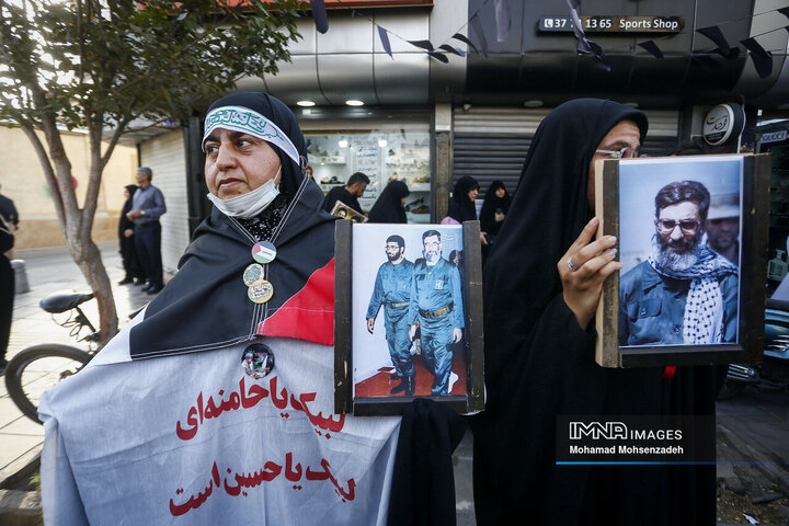 تجمع کفن پوشان قم در حمایت از مقام ولایت و مرجعیت شیعه