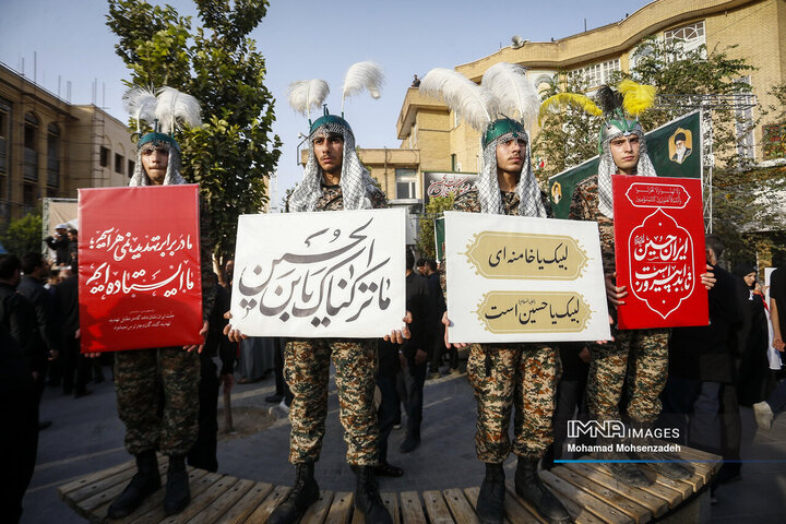 تجمع کفن پوشان قم در حمایت از مقام ولایت و مرجعیت شیعه