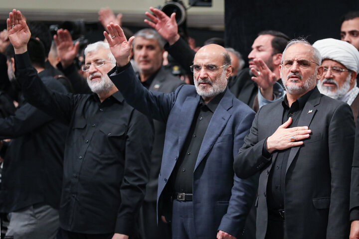 مراسم عزاداری ایام شهادت حضرت اباعبدالله الحسین(ع) در حسینیه امام خمینی(ره)