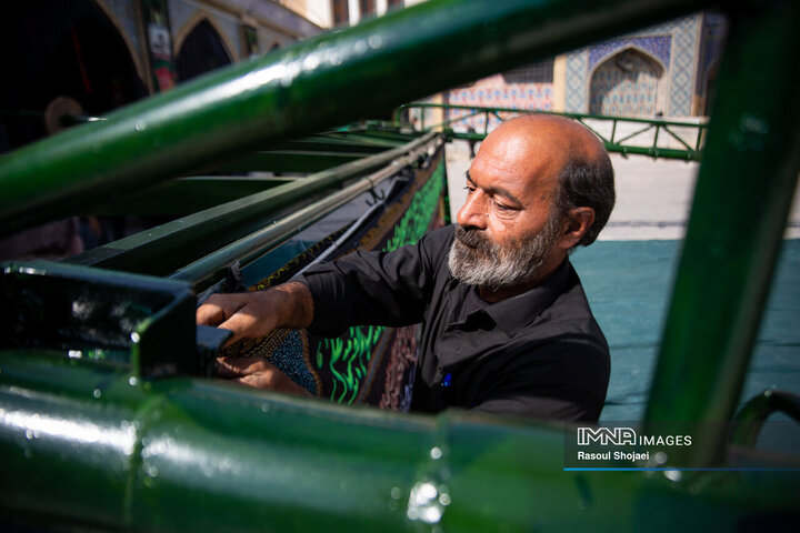 مراسم برافراشتن خیمه‌گاه حسینی امامزاده هارونیه(ع) اصفهان