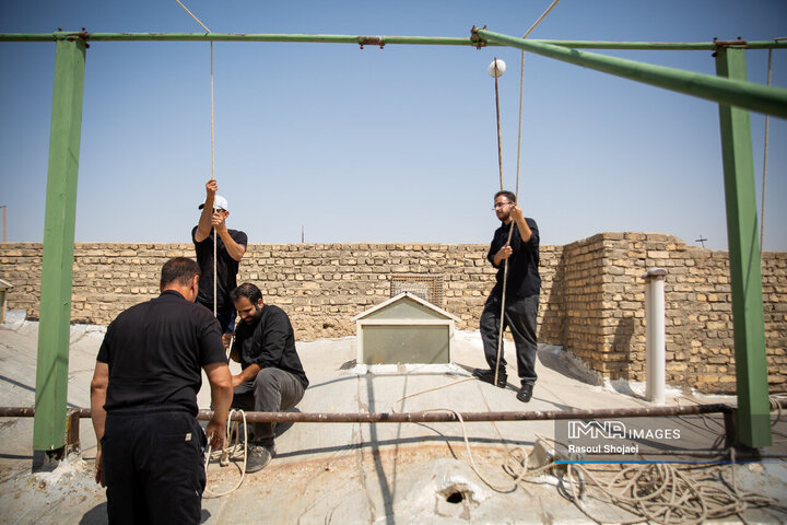 مراسم برافراشتن خیمه‌گاه حسینی امامزاده هارونیه(ع) اصفهان