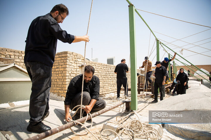 مراسم برافراشتن خیمه‌گاه حسینی امامزاده هارونیه(ع) اصفهان