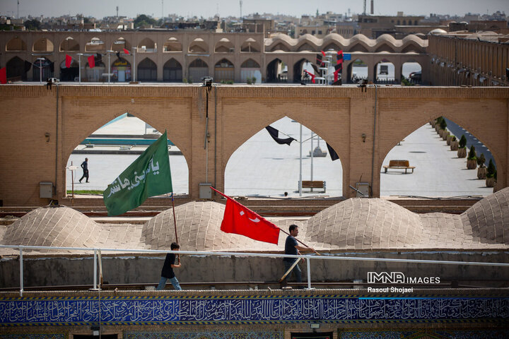 مراسم برافراشتن خیمه‌گاه حسینی امامزاده هارونیه(ع) اصفهان