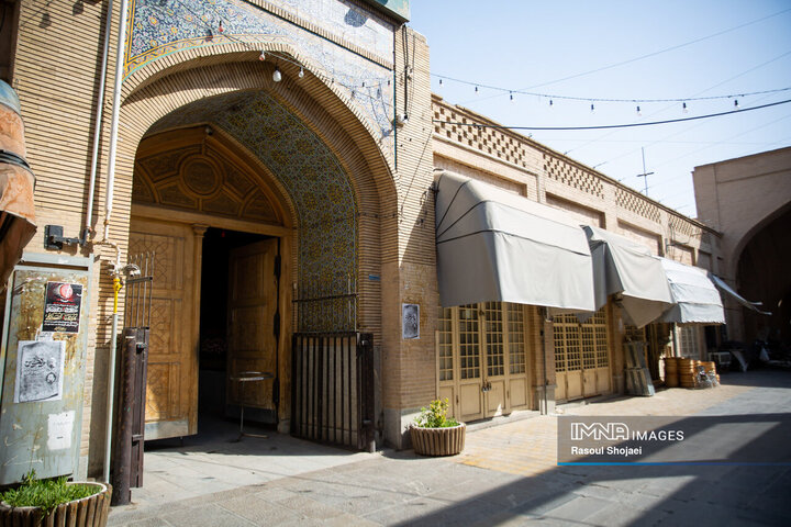 مراسم برافراشتن خیمه‌گاه حسینی امامزاده هارونیه(ع) اصفهان