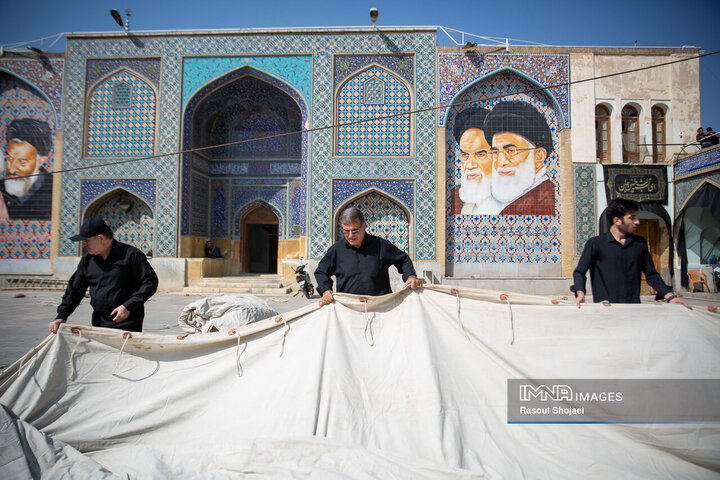 مراسم برافراشتن خیمه‌گاه حسینی امامزاده هارونیه(ع) اصفهان
