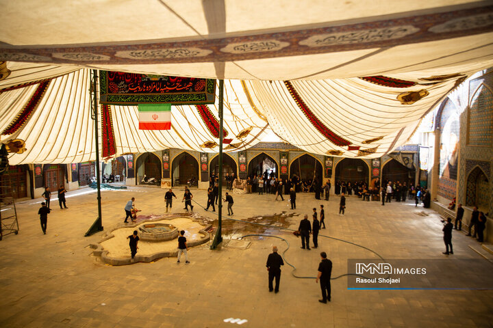 مراسم برافراشتن خیمه‌گاه حسینی امامزاده هارونیه(ع) اصفهان