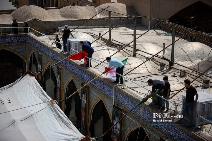 مراسم برافراشتن خیمه‌گاه حسینی امامزاده هارونیه(ع) اصفهان