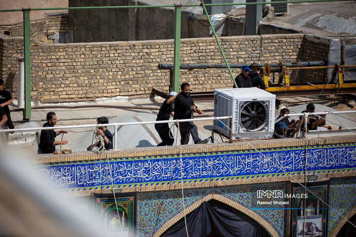 مراسم برافراشتن خیمه‌گاه حسینی امامزاده هارونیه(ع) اصفهان