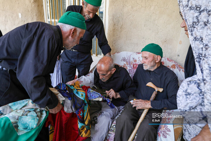 آیین علم‌گردانی در روستای هزاوه