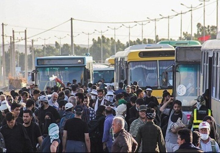 تردد بیش از ۴ هزار نفر با ناوگان اتوبوسی از مرز مهران در شبانه‌روز گذشته