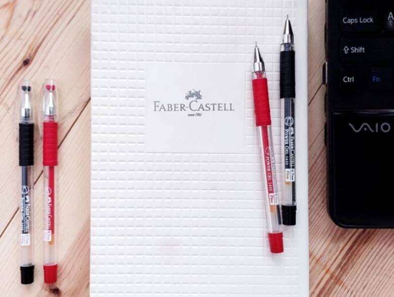 خودکار فابر کاستل