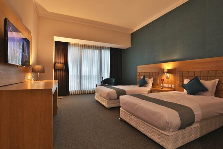 امکانات هتل پارسیان تهران