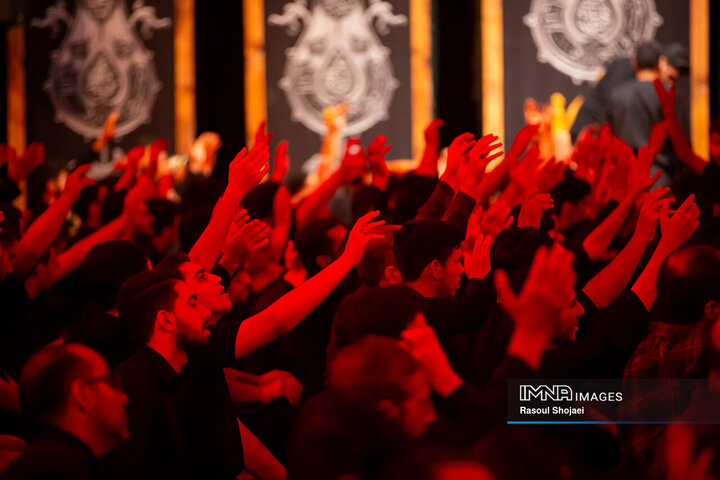 عزاداری دهه اول محرم در مجتمع فرهنگی باران