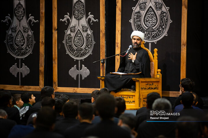 عزاداری دهه اول محرم در مجتمع فرهنگی باران