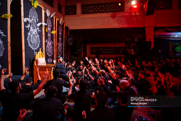 عزاداری دهه اول محرم در مجتمع فرهنگی باران