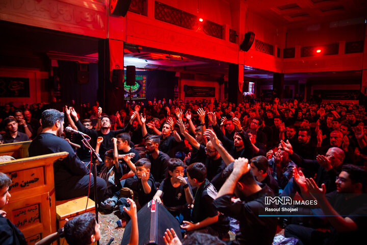 عزاداری دهه اول محرم در مجتمع فرهنگی باران