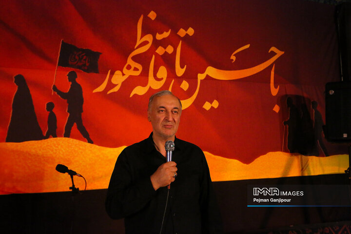 عزاداری شب هشتم محرم در هیئت رزمندگان اسلام