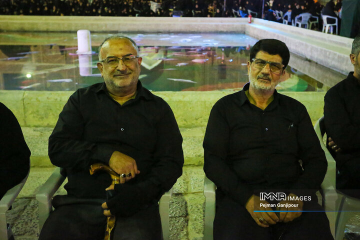 عزاداری شب هشتم محرم در هیئت رزمندگان اسلام