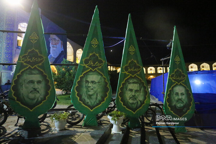 عزاداری شب هشتم محرم در هیئت رزمندگان اسلام