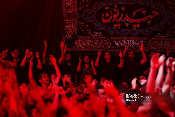 خدمات ۲۴ ساعته منطقه ۱۱ اصفهان به هیئت‌های مذهبی در ایام محرم